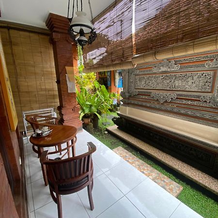 Santana Bali Home Stay Ubud Buitenkant foto