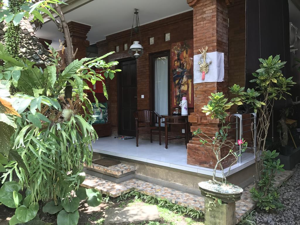 Santana Bali Home Stay Ubud Buitenkant foto
